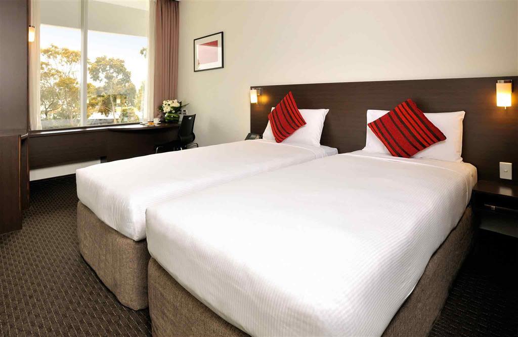 Ibis Melbourne - Глен-Уэверли Экстерьер фото
